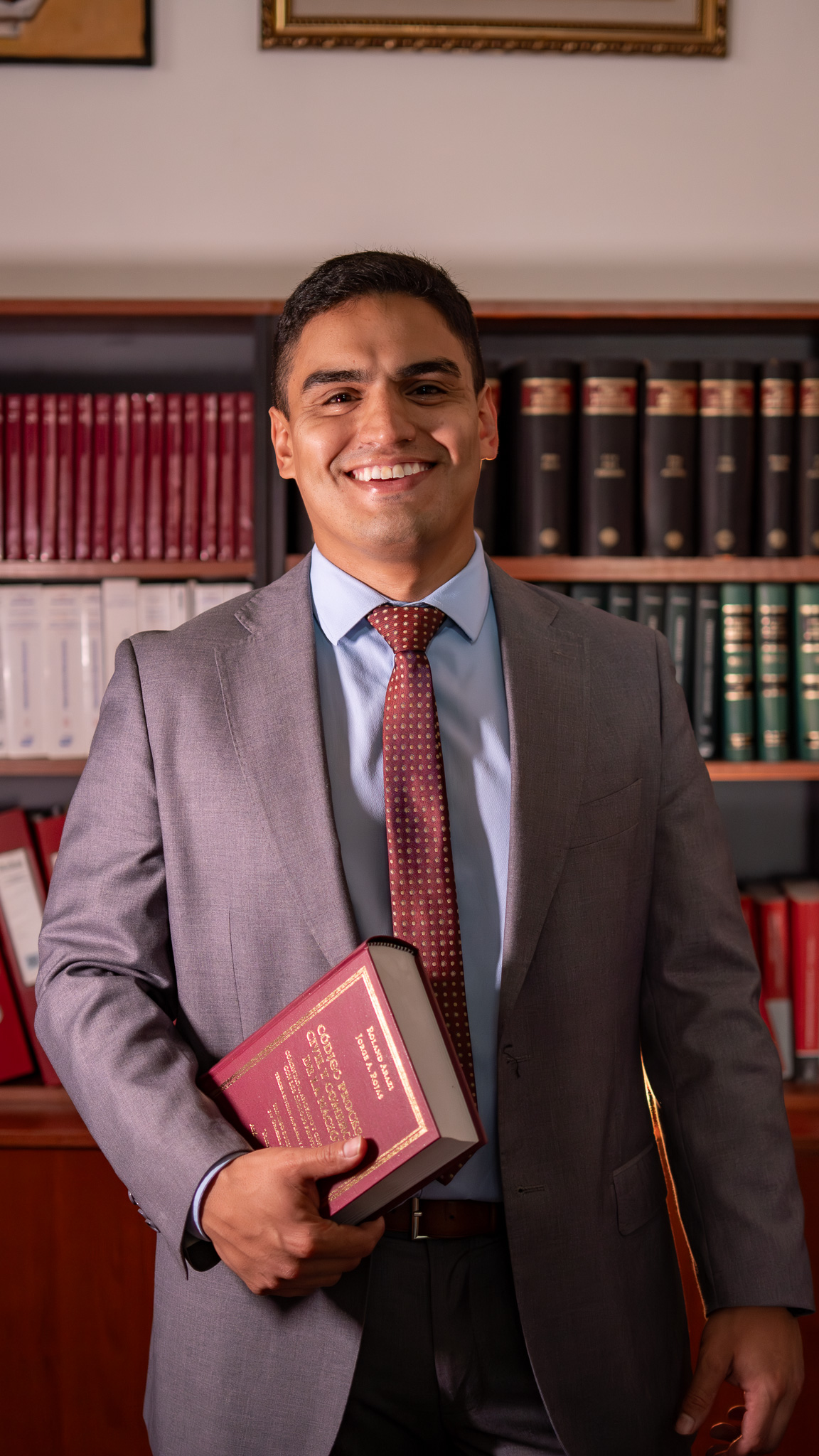 Dr. Díaz Álvarez Nicolás